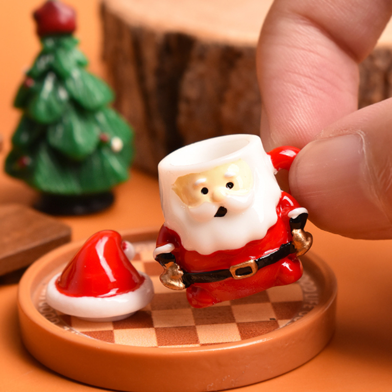 Bonsai Garden Ornaments - Mini Santa Teacup Ornament - Resin
